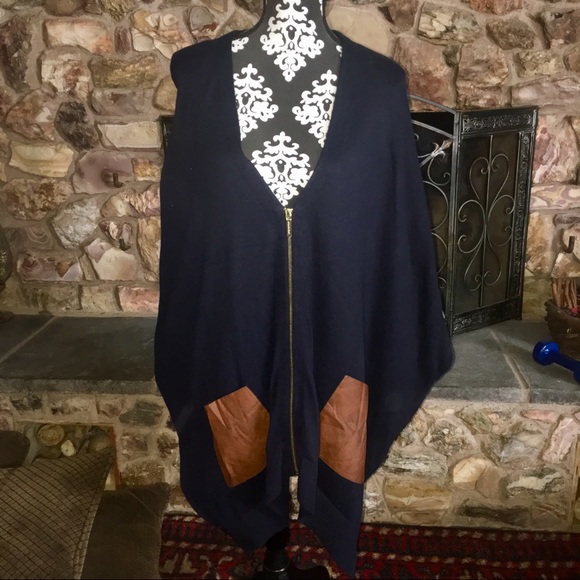 Michael Kors Sweaters - 🦋MICHAEL KORS🦋OVERSIZED POCHO MAKE AN OFFER-CLOSET CLOSING SOON!!